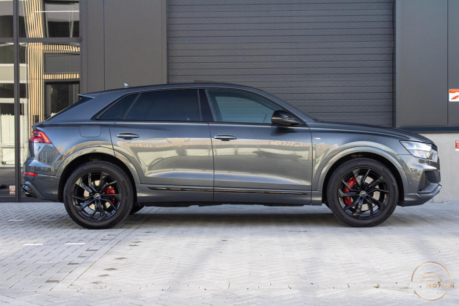 Audi Q8 60 TFSI e quattro Competition SQ8  PANO  CAM  ACC  LANE ASS  TREKHAAK LUCHTVERING Audi Q8 60 TFSI e quattro Competition SQ8  PANO  CAM  ACC  LANE ASS  TREKHAAK LUCHTVERING