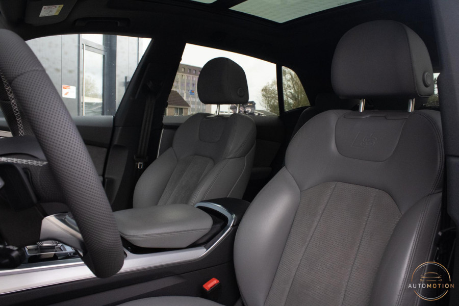Audi Q8 60 TFSI e quattro Competition SQ8  PANO  CAM  ACC  LANE ASS  TREKHAAK LUCHTVERING Audi Q8 60 TFSI e quattro Competition SQ8  PANO  CAM  ACC  LANE ASS  TREKHAAK LUCHTVERING