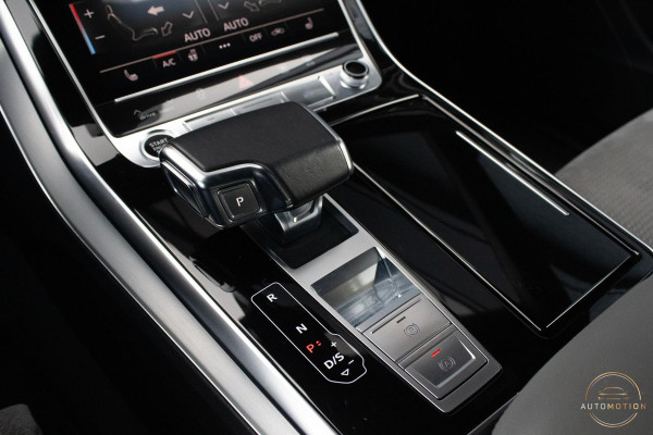 Audi Q8 60 TFSI e quattro Competition SQ8  PANO  CAM  ACC  LANE ASS  TREKHAAK LUCHTVERING Audi Q8 60 TFSI e quattro Competition SQ8  PANO  CAM  ACC  LANE ASS  TREKHAAK LUCHTVERING