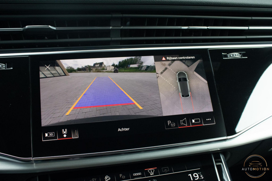 Audi Q8 60 TFSI e quattro Competition SQ8  PANO  CAM  ACC  LANE ASS  TREKHAAK LUCHTVERING Audi Q8 60 TFSI e quattro Competition SQ8  PANO  CAM  ACC  LANE ASS  TREKHAAK LUCHTVERING