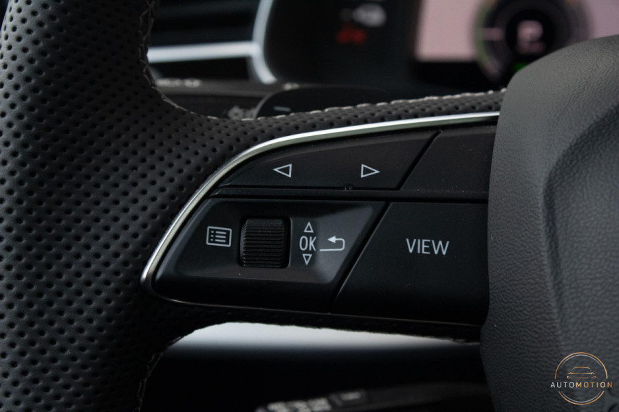 Audi Q8 60 TFSI e quattro Competition SQ8  PANO  CAM  ACC  LANE ASS  TREKHAAK LUCHTVERING Audi Q8 60 TFSI e quattro Competition SQ8  PANO  CAM  ACC  LANE ASS  TREKHAAK LUCHTVERING