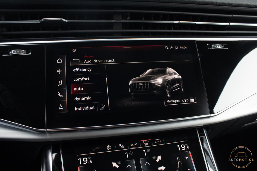 Audi Q8 60 TFSI e quattro Competition SQ8  PANO  CAM  ACC  LANE ASS  TREKHAAK LUCHTVERING Audi Q8 60 TFSI e quattro Competition SQ8  PANO  CAM  ACC  LANE ASS  TREKHAAK LUCHTVERING