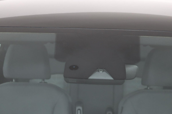 Volkswagen ID.3 Life 58 kWh|SOH 90%|Stuur-/Stoelverwarming|ACC