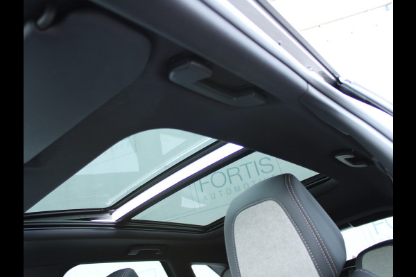 Peugeot 3008 1.6 HYbrid 225 Blue Lease GT NL AUTO | PANO | CAMERA | AFN. TREKHAAK |