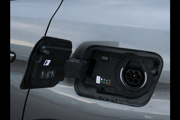 Peugeot 3008 1.6 HYbrid 225 Blue Lease GT NL AUTO | PANO | CAMERA | AFN. TREKHAAK |