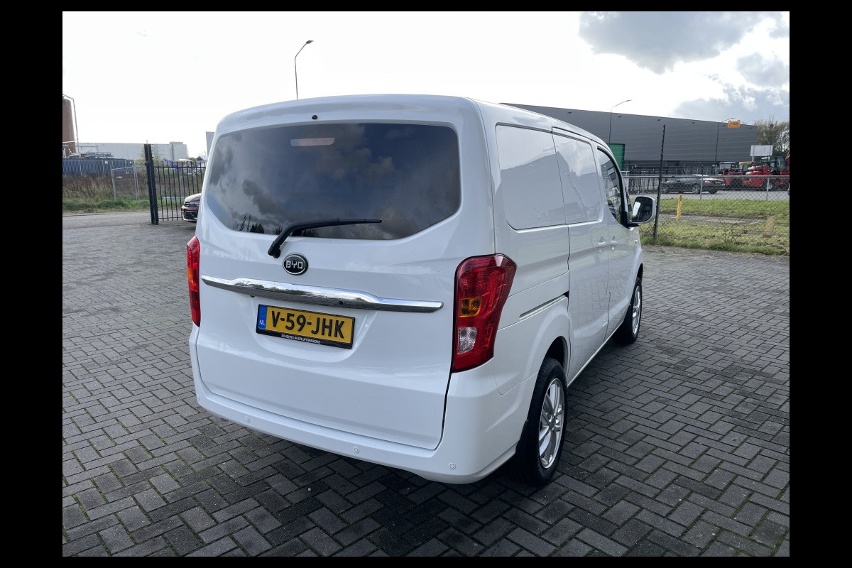 BYD ETP3 45 kWh 100% elektrisch BYD ETP3 45 kWh 100% elektrisch