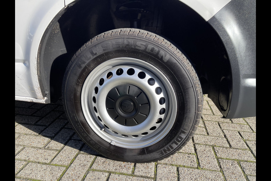 Volkswagen Transporter 2.0 TDI 102pk L1H1 Comfortline met Bott ingerichte laadruimte / lease vanaf € 269 / vaste prijs rijklaar € 15.950 ex btw / airco / cruise / imperial / trekhaak / pdc achter ! Volkswagen Transporter 2.0 TDI 102pk L1H1 Comfortline met Bott ingerichte laadruimte / lease vanaf € 269 / vaste prijs rijklaar € 15.950 ex btw / airco / cruise / imperial / trekhaak / pdc achter !