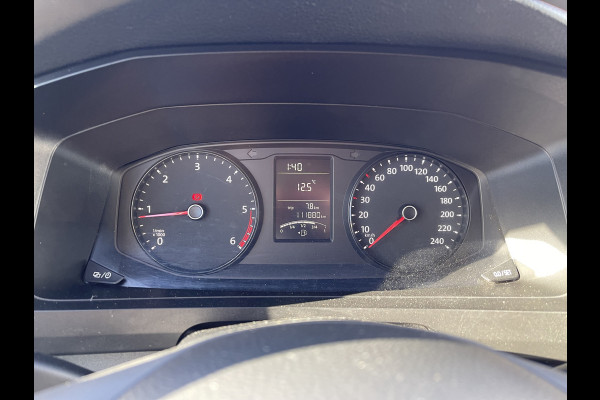Volkswagen Transporter 2.0 TDI 102pk L1H1 Comfortline met Bott ingerichte laadruimte / lease vanaf € 269 / vaste prijs rijklaar € 15.950 ex btw / airco / cruise / imperial / trekhaak / pdc achter ! Volkswagen Transporter 2.0 TDI 102pk L1H1 Comfortline met Bott ingerichte laadruimte / lease vanaf € 269 / vaste prijs rijklaar € 15.950 ex btw / airco / cruise / imperial / trekhaak / pdc achter !