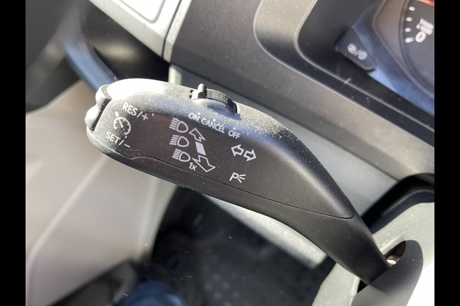 Volkswagen Transporter 2.0 TDI 102pk L1H1 Comfortline met Bott ingerichte laadruimte / lease vanaf € 269 / vaste prijs rijklaar € 15.950 ex btw / airco / cruise / imperial / trekhaak / pdc achter ! Volkswagen Transporter 2.0 TDI 102pk L1H1 Comfortline met Bott ingerichte laadruimte / lease vanaf € 269 / vaste prijs rijklaar € 15.950 ex btw / airco / cruise / imperial / trekhaak / pdc achter !