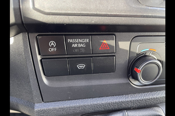 Volkswagen Transporter 2.0 TDI 102pk L1H1 Comfortline met Bott ingerichte laadruimte / lease vanaf € 269 / vaste prijs rijklaar € 15.950 ex btw / airco / cruise / imperial / trekhaak / pdc achter ! Volkswagen Transporter 2.0 TDI 102pk L1H1 Comfortline met Bott ingerichte laadruimte / lease vanaf € 269 / vaste prijs rijklaar € 15.950 ex btw / airco / cruise / imperial / trekhaak / pdc achter !