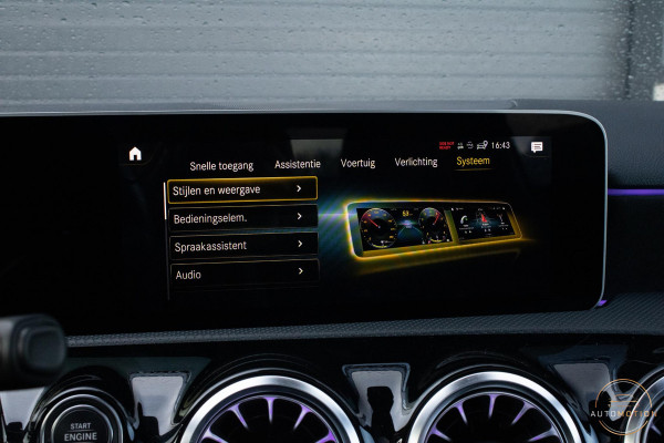 Mercedes-Benz A-Klasse 250 e AMG Line PANO Burmester Sfeerverlichting Parkeerassistent