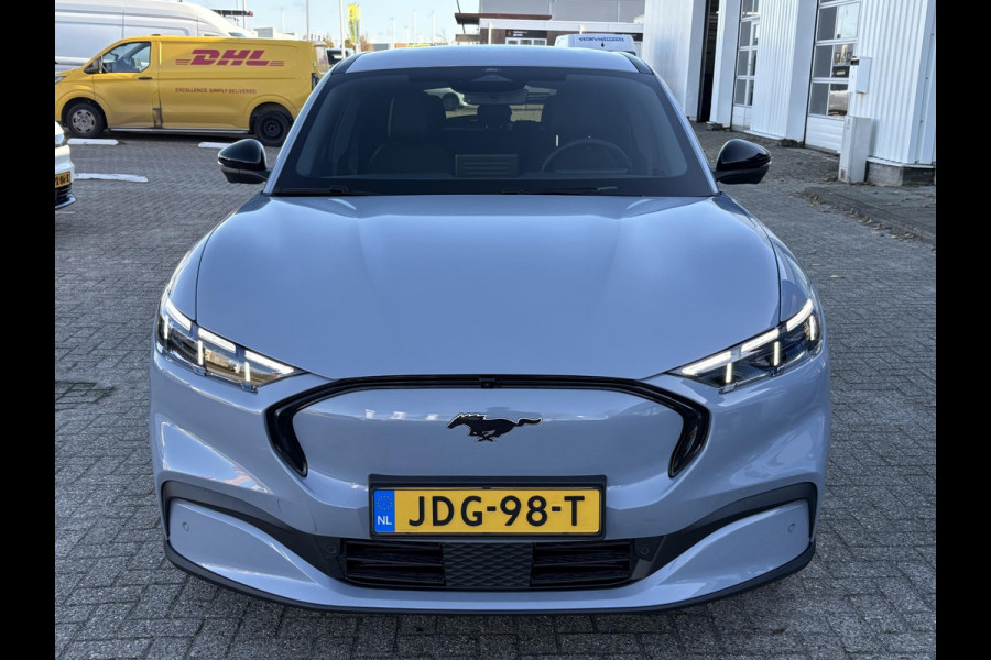 Ford Mustang Mach-E Extended Premium RWD 88 kWh | 19" Lichtmetalen velgen | Technology Pack Plus |