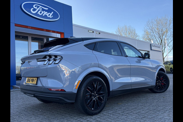 Ford Mustang Mach-E Extended Premium RWD 88 kWh | 19" Lichtmetalen velgen | Technology Pack Plus |