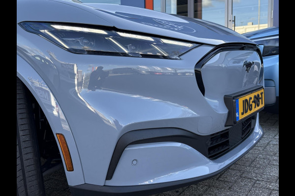 Ford Mustang Mach-E Extended Premium RWD 88 kWh | 19" Lichtmetalen velgen | Technology Pack Plus |