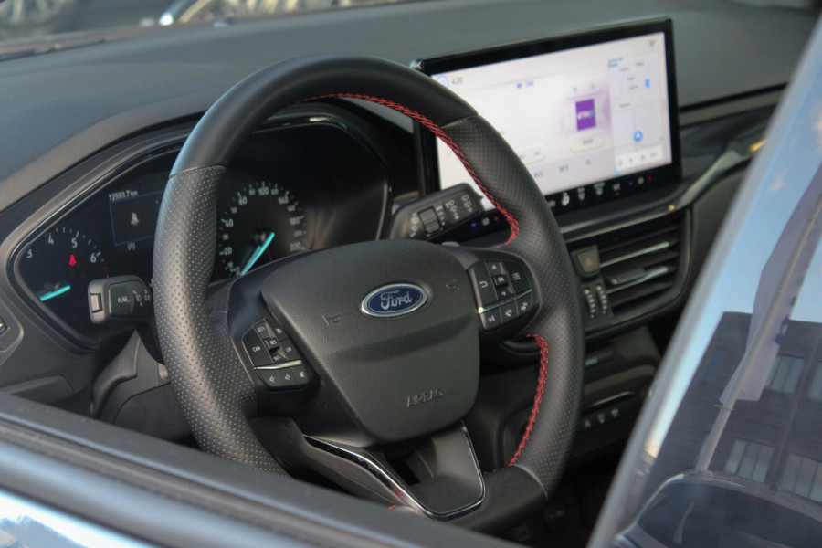 Ford Focus 1.0 EcoBoost Hybrid ST Line 125pk | SYNC 4 Navigatie | Achteruitrijcamera | 7 Traps automaat | Led koplampen Ford Focus 1.0 EcoBoost Hybrid ST Line 125pk | SYNC 4 Navigatie | Achteruitrijcamera | 7 Traps automaat | Led koplampen