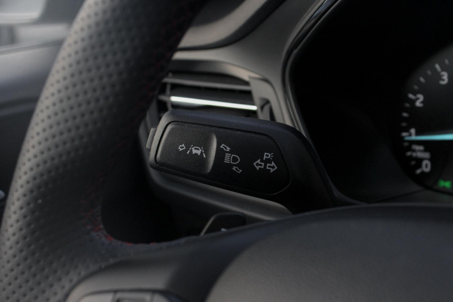 Ford Focus 1.0 EcoBoost Hybrid ST Line 125pk | SYNC 4 Navigatie | Achteruitrijcamera | 7 Traps automaat | Led koplampen Ford Focus 1.0 EcoBoost Hybrid ST Line 125pk | SYNC 4 Navigatie | Achteruitrijcamera | 7 Traps automaat | Led koplampen
