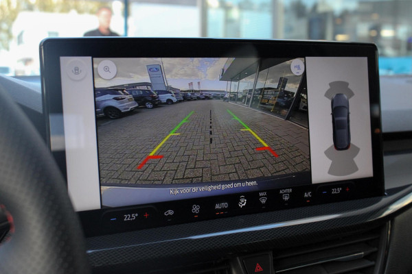 Ford Focus 1.0 EcoBoost Hybrid ST Line 125pk | SYNC 4 Navigatie | Achteruitrijcamera | 7 Traps automaat | Led koplampen Ford Focus 1.0 EcoBoost Hybrid ST Line 125pk | SYNC 4 Navigatie | Achteruitrijcamera | 7 Traps automaat | Led koplampen