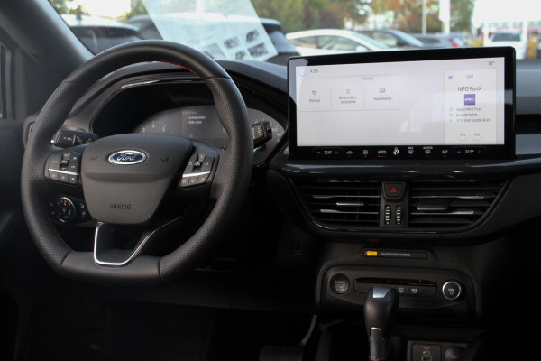 Ford Focus 1.0 EcoBoost Hybrid ST Line 125pk | SYNC 4 Navigatie | Achteruitrijcamera | 7 Traps automaat | Led koplampen Ford Focus 1.0 EcoBoost Hybrid ST Line 125pk | SYNC 4 Navigatie | Achteruitrijcamera | 7 Traps automaat | Led koplampen