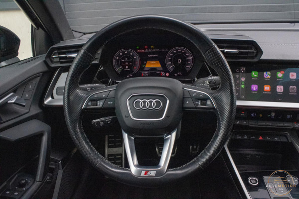 Audi A3 Sportback 40 TFSIe S Comp. S3 PANO B&O S line Camera Dode hoek Audi A3 Sportback 40 TFSIe S Comp. S3 PANO B&O S line Camera Dode hoek