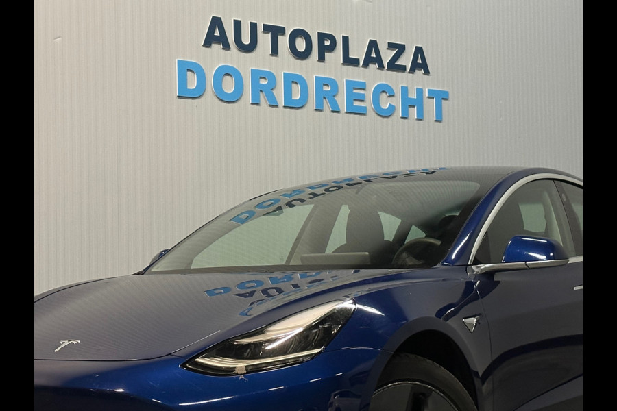 Tesla Model 3 Standard RWD Plus 60 kWh Tesla Model 3 Standard RWD Plus 60 kWh