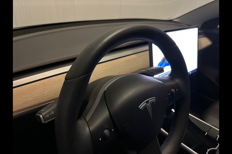 Tesla Model 3 Standard RWD Plus 60 kWh Tesla Model 3 Standard RWD Plus 60 kWh