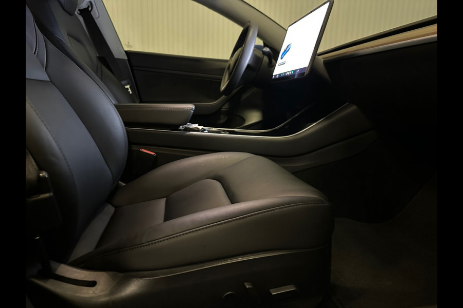 Tesla Model 3 Standard RWD Plus 60 kWh Tesla Model 3 Standard RWD Plus 60 kWh