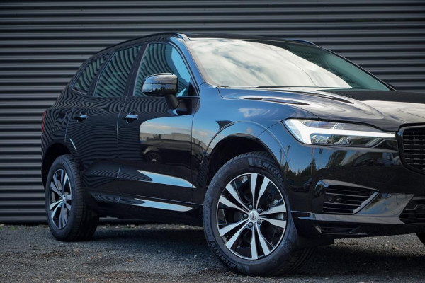 Volvo XC60 2.0 Recharge T6 AWD R-Design / Pano / Trekhaak / Adaptive Cruise Volvo XC60 2.0 Recharge T6 AWD R-Design / Pano / Trekhaak / Adaptive Cruise