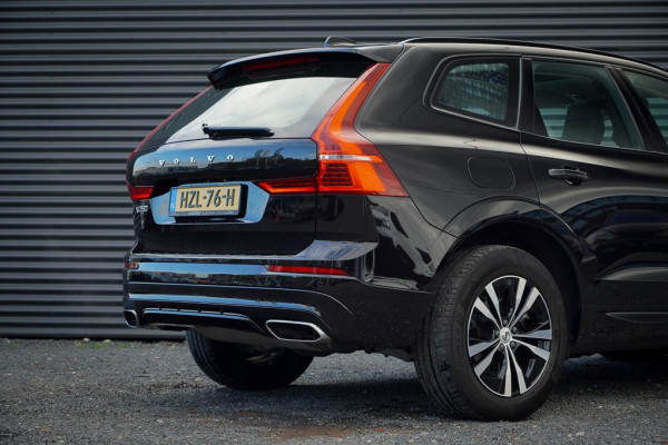 Volvo XC60 2.0 Recharge T6 AWD R-Design / Pano / Trekhaak / Adaptive Cruise Volvo XC60 2.0 Recharge T6 AWD R-Design / Pano / Trekhaak / Adaptive Cruise