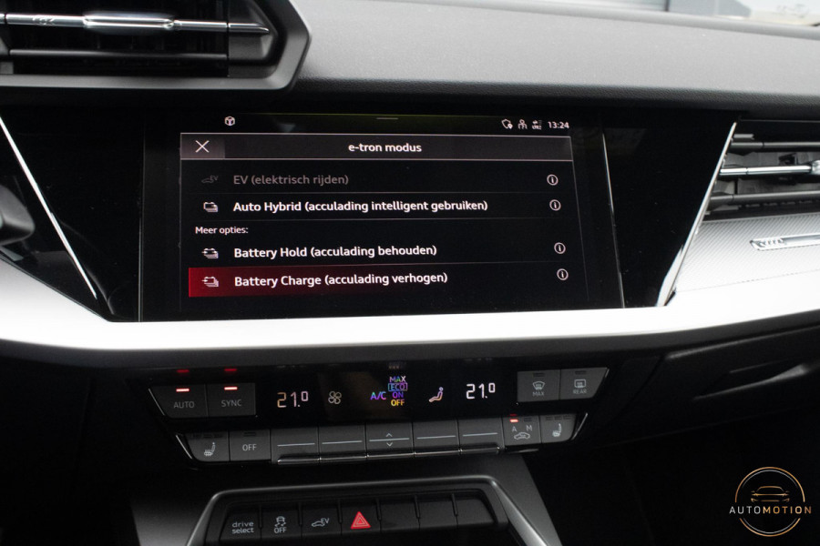 Audi A3 Sportback 40 TFSI e MatrixLED B&O Camera Sline Audi A3 Sportback 40 TFSI e MatrixLED B&O Camera Sline