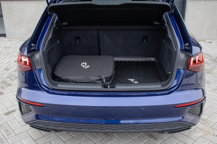 Audi A3 Sportback 40 TFSI e MatrixLED B&O Camera Sline Audi A3 Sportback 40 TFSI e MatrixLED B&O Camera Sline