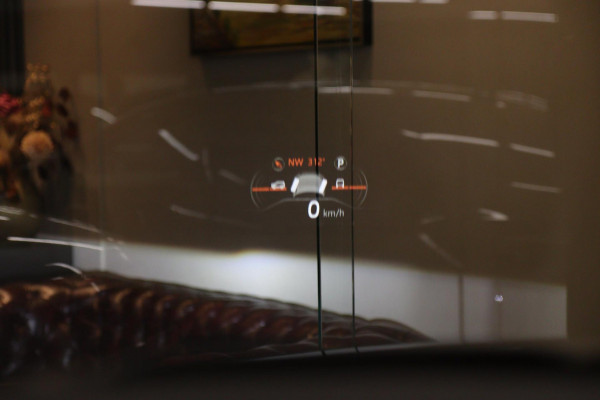 Land Rover Range Rover Evoque 2.0 P200 AWD SE R-Dinamic Pano/HUD/MERIDIAN/STOELV/DEALEROND/VOL Land Rover Range Rover Evoque 2.0 P200 AWD SE R-Dinamic Pano/HUD/MERIDIAN/STOELV/DEALEROND/VOL