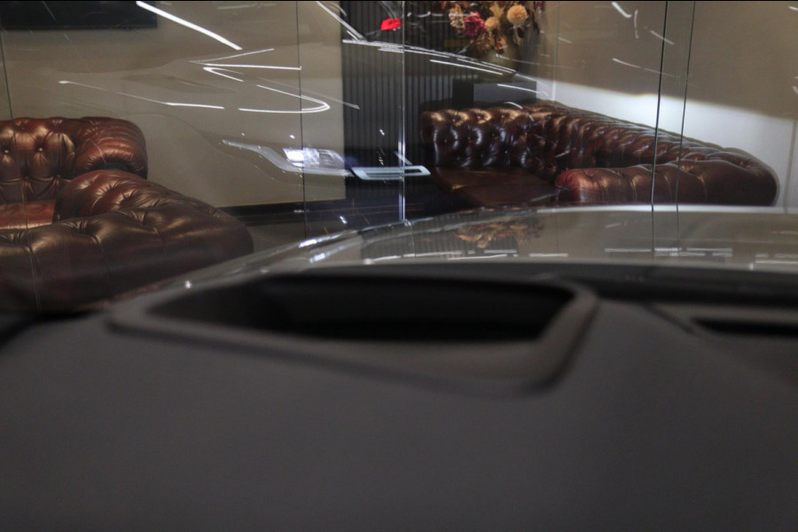 Land Rover Range Rover Evoque 2.0 P200 AWD SE R-Dinamic Pano/HUD/MERIDIAN/STOELV/DEALEROND/VOL Land Rover Range Rover Evoque 2.0 P200 AWD SE R-Dinamic Pano/HUD/MERIDIAN/STOELV/DEALEROND/VOL