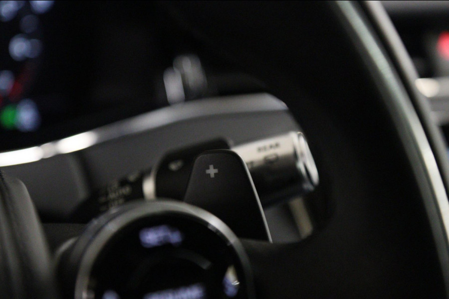 Land Rover Range Rover Evoque 2.0 P200 AWD SE R-Dinamic Pano/HUD/MERIDIAN/STOELV/DEALEROND/VOL Land Rover Range Rover Evoque 2.0 P200 AWD SE R-Dinamic Pano/HUD/MERIDIAN/STOELV/DEALEROND/VOL