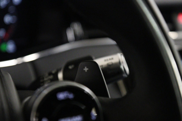 Land Rover Range Rover Evoque 2.0 P200 AWD SE R-Dinamic Pano/HUD/MERIDIAN/STOELV/DEALEROND/VOL Land Rover Range Rover Evoque 2.0 P200 AWD SE R-Dinamic Pano/HUD/MERIDIAN/STOELV/DEALEROND/VOL