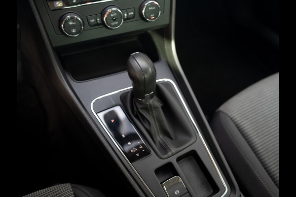 Seat Leon 1.0 EcoTSI Style Business Intense | Stoelverw. | Parkeersensoren V&A | Prijs Rijklaar!! Seat Leon 1.0 EcoTSI Style Business Intense | Stoelverw. | Parkeersensoren V&A | Prijs Rijklaar!!