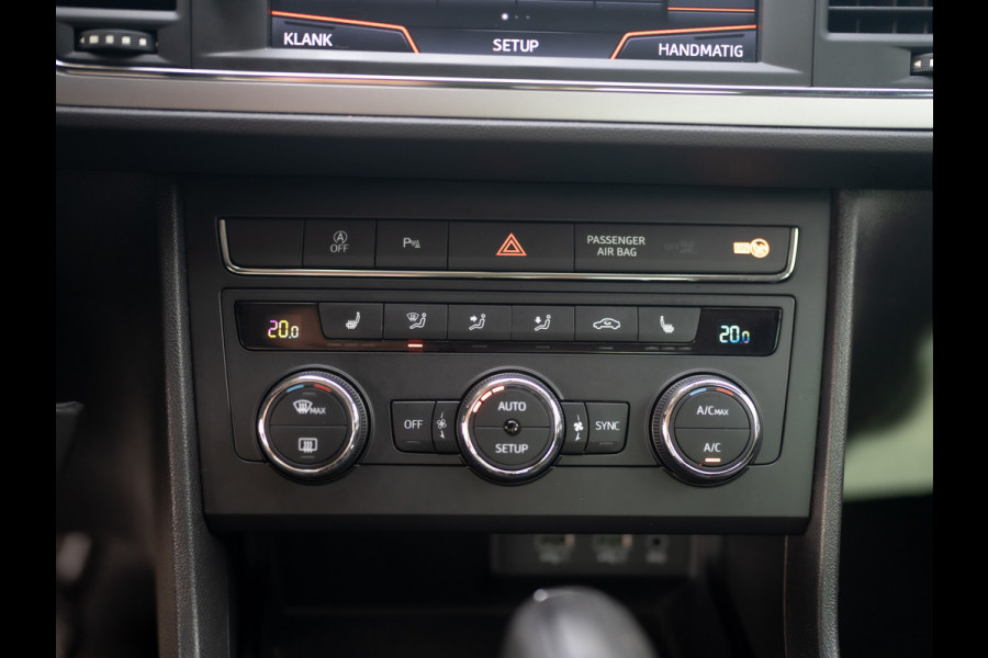 Seat Leon 1.0 EcoTSI Style Business Intense | Stoelverw. | Parkeersensoren V&A | Prijs Rijklaar!! Seat Leon 1.0 EcoTSI Style Business Intense | Stoelverw. | Parkeersensoren V&A | Prijs Rijklaar!!