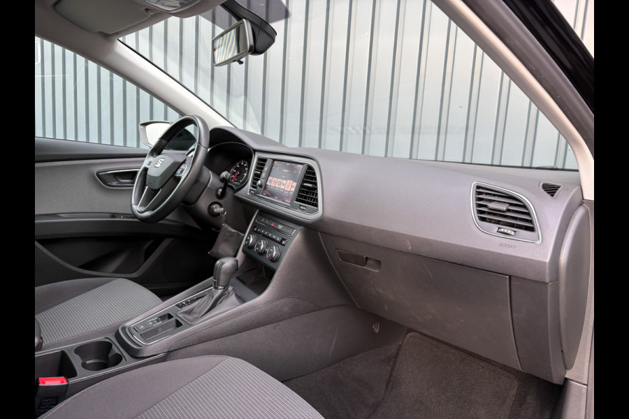 Seat Leon 1.0 EcoTSI Style Business Intense | Stoelverw. | Parkeersensoren V&A | Prijs Rijklaar!! Seat Leon 1.0 EcoTSI Style Business Intense | Stoelverw. | Parkeersensoren V&A | Prijs Rijklaar!!