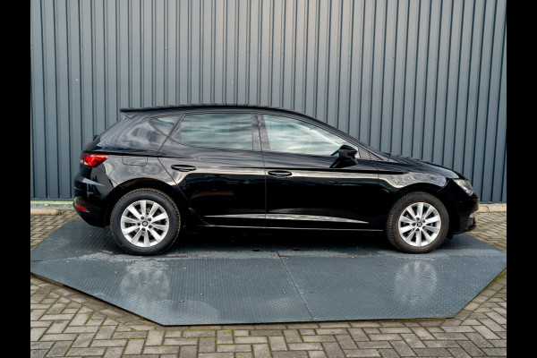 Seat Leon 1.0 EcoTSI Style Business Intense | Stoelverw. | Parkeersensoren V&A | Prijs Rijklaar!! Seat Leon 1.0 EcoTSI Style Business Intense | Stoelverw. | Parkeersensoren V&A | Prijs Rijklaar!!