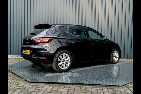 Seat Leon 1.0 EcoTSI Style Business Intense | Stoelverw. | Parkeersensoren V&A | Prijs Rijklaar!! Seat Leon 1.0 EcoTSI Style Business Intense | Stoelverw. | Parkeersensoren V&A | Prijs Rijklaar!!