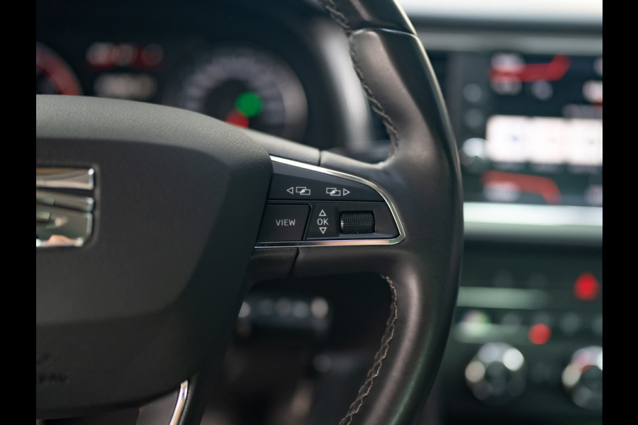 Seat Leon 1.0 EcoTSI Style Business Intense | Stoelverw. | Parkeersensoren V&A | Prijs Rijklaar!! Seat Leon 1.0 EcoTSI Style Business Intense | Stoelverw. | Parkeersensoren V&A | Prijs Rijklaar!!