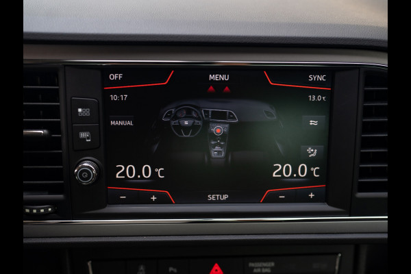 Seat Leon 1.0 EcoTSI Style Business Intense | Stoelverw. | Parkeersensoren V&A | Prijs Rijklaar!! Seat Leon 1.0 EcoTSI Style Business Intense | Stoelverw. | Parkeersensoren V&A | Prijs Rijklaar!!