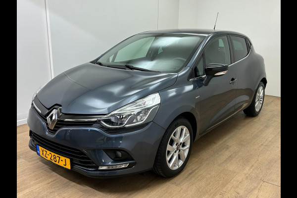 Renault Clio Occasion 0.9 TCe Limited | Grijs | Airco | Tweedehands Renault Clio | Cruisecontrol | Bluetooth Renault Clio Occasion 0.9 TCe Limited | Grijs | Airco | Tweedehands Renault Clio | Cruisecontrol | Bluetooth