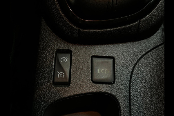 Renault Clio Occasion 0.9 TCe Limited | Grijs | Airco | Tweedehands Renault Clio | Cruisecontrol | Bluetooth Renault Clio Occasion 0.9 TCe Limited | Grijs | Airco | Tweedehands Renault Clio | Cruisecontrol | Bluetooth