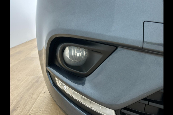 Renault Clio Occasion 0.9 TCe Limited | Grijs | Airco | Tweedehands Renault Clio | Cruisecontrol | Bluetooth Renault Clio Occasion 0.9 TCe Limited | Grijs | Airco | Tweedehands Renault Clio | Cruisecontrol | Bluetooth