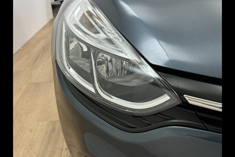 Renault Clio Occasion 0.9 TCe Limited | Grijs | Airco | Tweedehands Renault Clio | Cruisecontrol | Bluetooth Renault Clio Occasion 0.9 TCe Limited | Grijs | Airco | Tweedehands Renault Clio | Cruisecontrol | Bluetooth