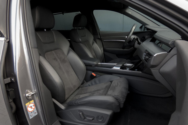 Audi e-tron E-tron 55 quattro advanced 95 kWh | S-LINE INTERIEUR | STOELVERWARMING | ELEKTRISCH VERSTELBARE STOELEN | MEMORY Audi e-tron E-tron 55 quattro advanced 95 kWh | S-LINE INTERIEUR | STOELVERWARMING | ELEKTRISCH VERSTELBARE STOELEN | MEMORY