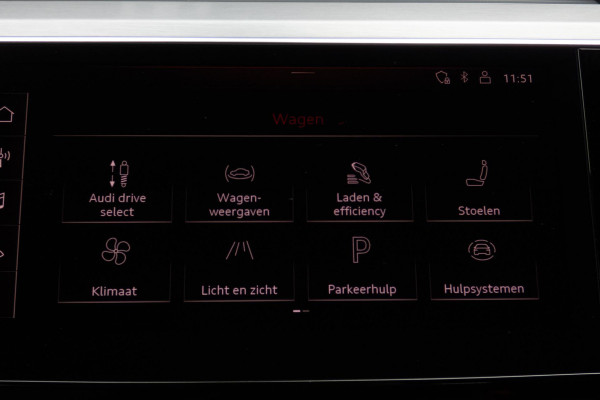 Audi e-tron E-tron 55 quattro advanced 95 kWh | S-LINE INTERIEUR | STOELVERWARMING | ELEKTRISCH VERSTELBARE STOELEN | MEMORY Audi e-tron E-tron 55 quattro advanced 95 kWh | S-LINE INTERIEUR | STOELVERWARMING | ELEKTRISCH VERSTELBARE STOELEN | MEMORY