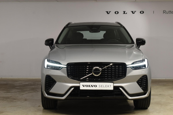 Volvo XC60 T6 350PK Automaat AWD Ultra Dark / Navigatie / 360 Camera / Head Up-Display / Panorama Dak / LM Velgen / Trekhaak Volvo XC60 T6 350PK Automaat AWD Ultra Dark / Navigatie / 360 Camera / Head Up-Display / Panorama Dak / LM Velgen / Trekhaak