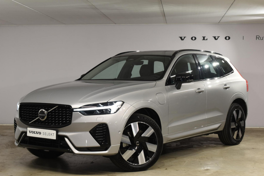 Volvo XC60 T6 350PK Automaat AWD Ultra Dark / Navigatie / 360 Camera / Head Up-Display / Panorama Dak / LM Velgen / Trekhaak Volvo XC60 T6 350PK Automaat AWD Ultra Dark / Navigatie / 360 Camera / Head Up-Display / Panorama Dak / LM Velgen / Trekhaak