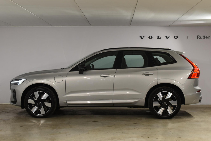 Volvo XC60 T6 350PK Automaat AWD Ultra Dark / Navigatie / 360 Camera / Head Up-Display / Panorama Dak / LM Velgen / Trekhaak Volvo XC60 T6 350PK Automaat AWD Ultra Dark / Navigatie / 360 Camera / Head Up-Display / Panorama Dak / LM Velgen / Trekhaak